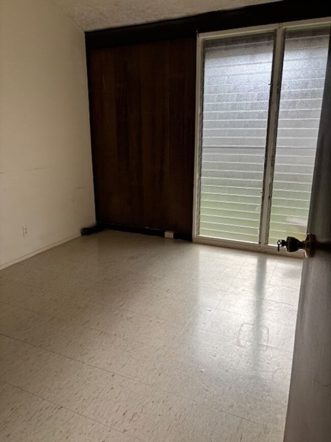 Building Photo - MILILANI