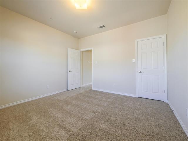 Building Photo - 5417 Dolores Pl