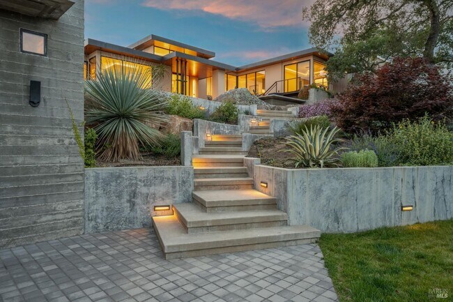 Building Photo - 663 Montecito Blvd
