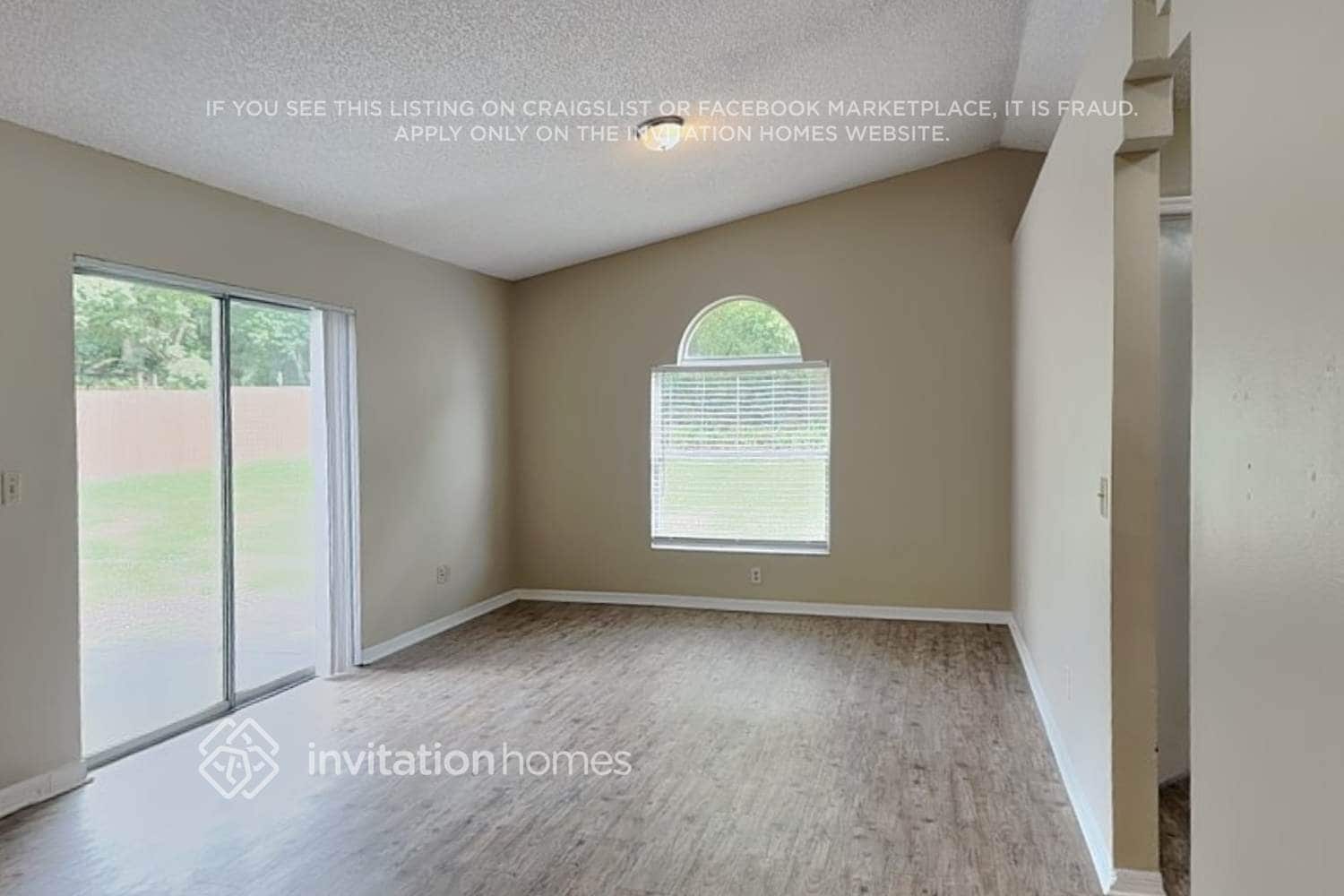 Building Photo - 2624 Lake Jackson Cir