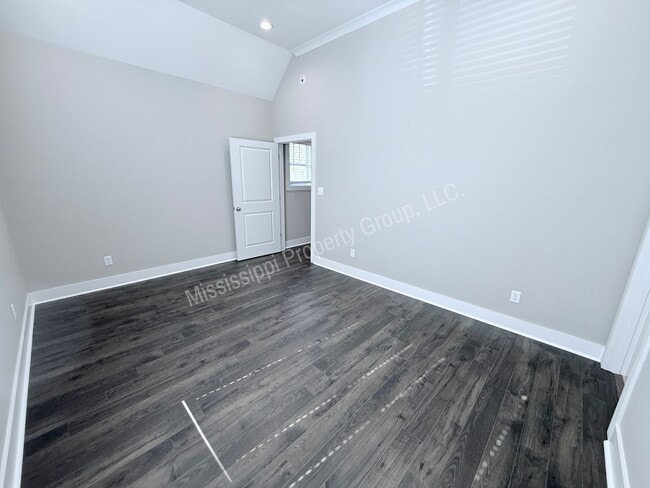Building Photo - 3BD/3BA New Construction!