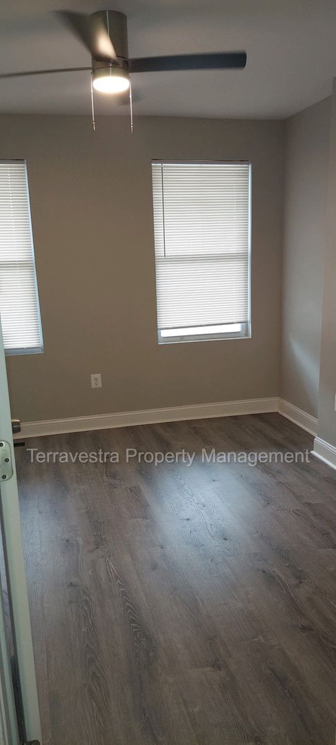 Building Photo - 314-316 S 4th St