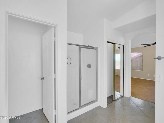 Building Photo - 13620 N 82nd Ln