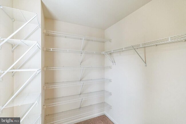 Building Photo - 42385 Trellis Square