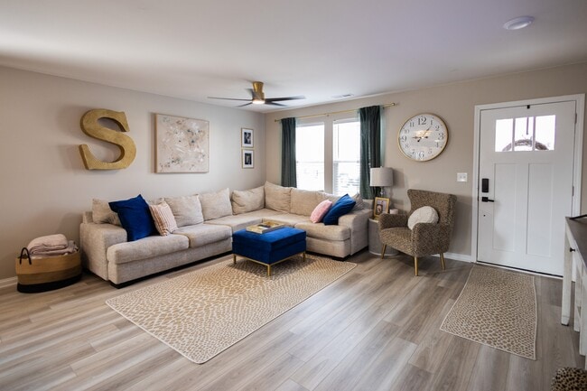 Building Photo - 3174 White Ash St