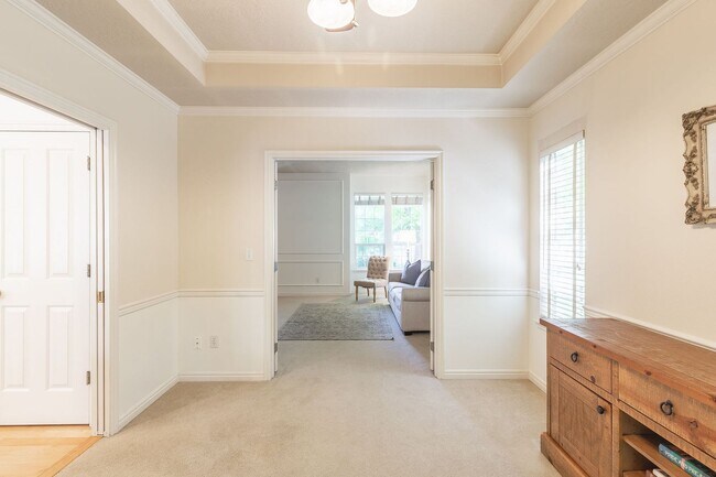 Building Photo - 3 Bed 2.5 Bath In The Heart Of Eagle