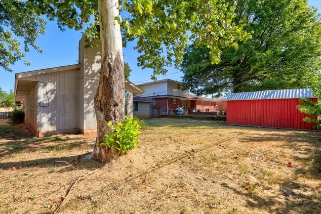 Building Photo - 3 Bed 2 Bath in Del City- Judy Dr is back!