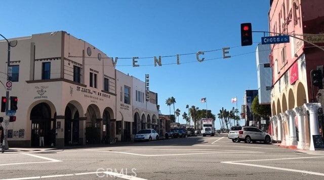 Building Photo - 1418 Innes Pl