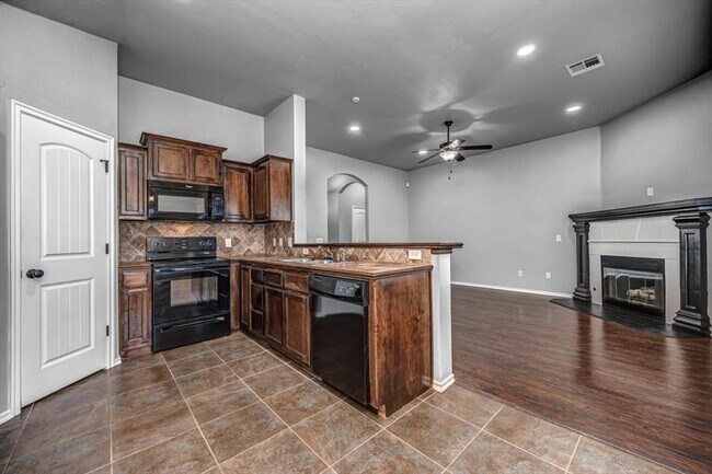 Building Photo - 18208 Scarborough Dr