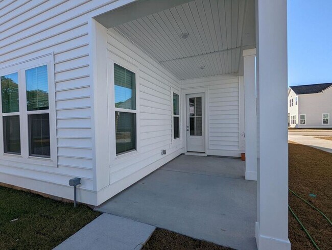 Building Photo - Beautiful 3 Bedroom Home in Johns Island!!!