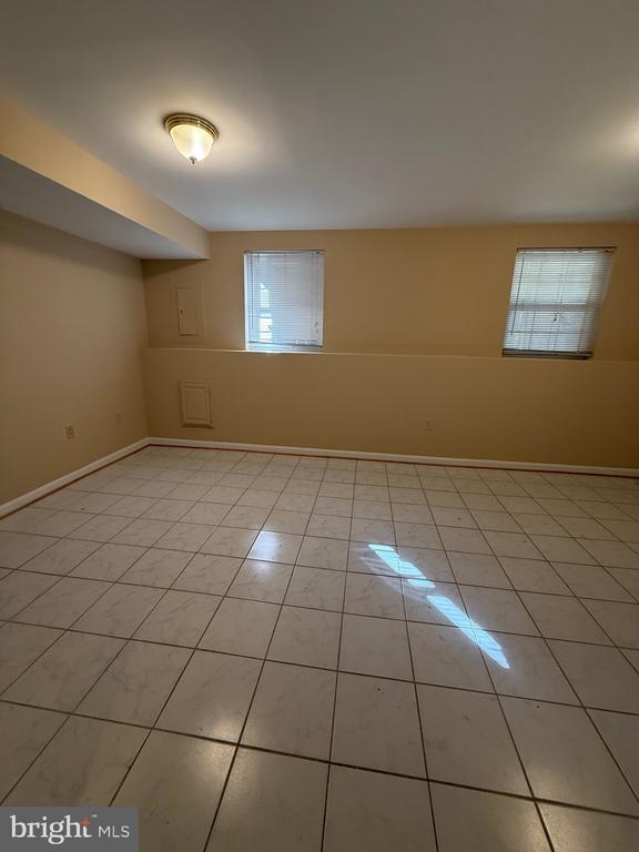 Building Photo - 12700 Nettlecreek Pl