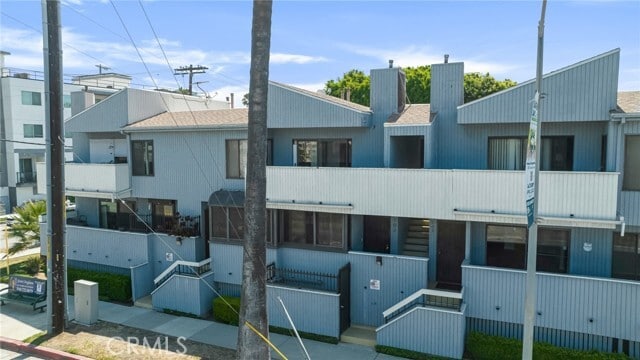 Building Photo - 5530 Thornburn St