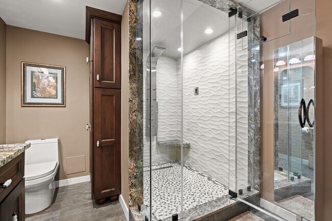 Building Photo - 1001 Marina Dr