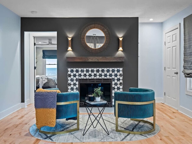 Building Photo - 32414 Lake Rd