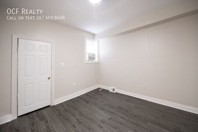 Building Photo - 5847 Willows Ave