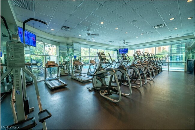 Building Photo - 62 E Serene Ave