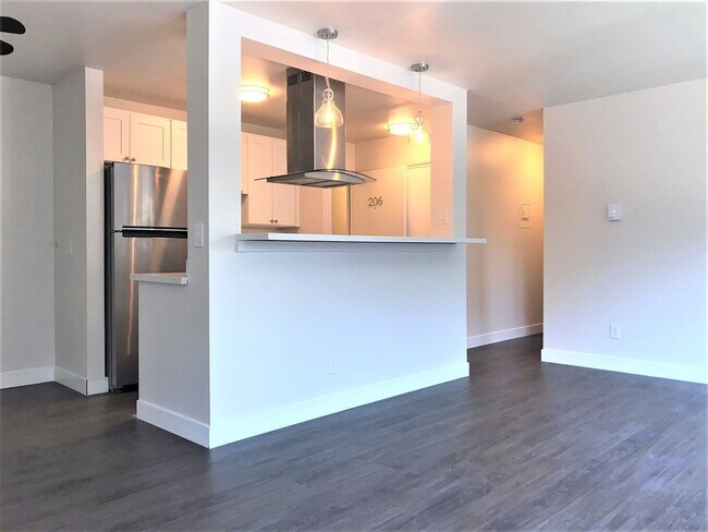 Interior Photo - The Harvard on Capitol Hill