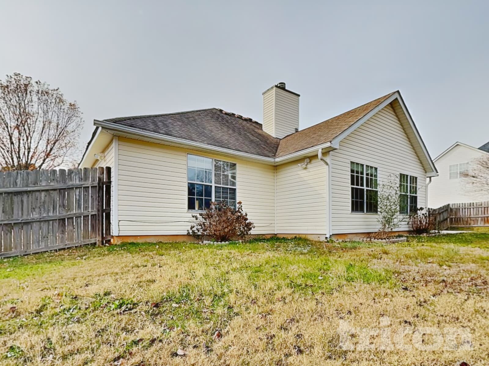 Building Photo - 4026 Gail Lee Terrace SW