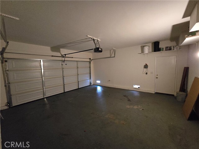 Building Photo - 624 Goldenwest St