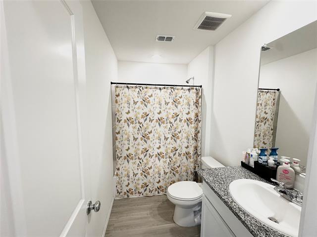 Building Photo - 4152 Silverstein St