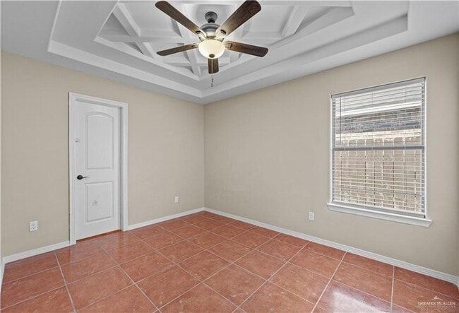 Building Photo - 27 Flamingo Ave