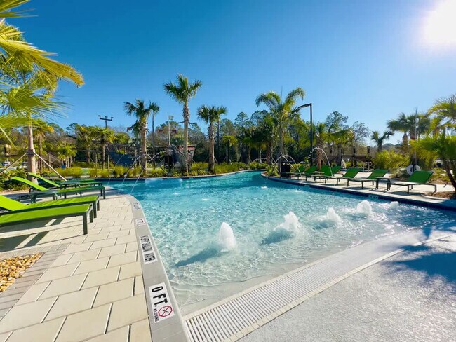 Building Photo - 2641 Scrapbook St