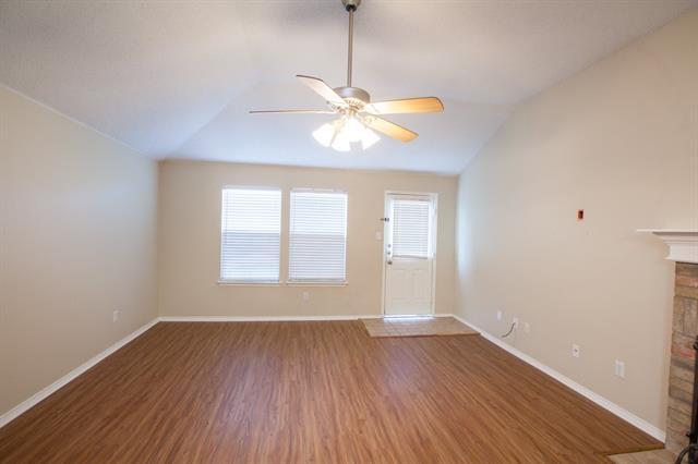 Building Photo - 1118 Water Oak Way