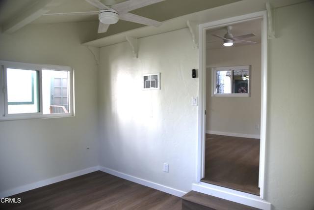 Building Photo - 1539 Vista Del Mar Dr