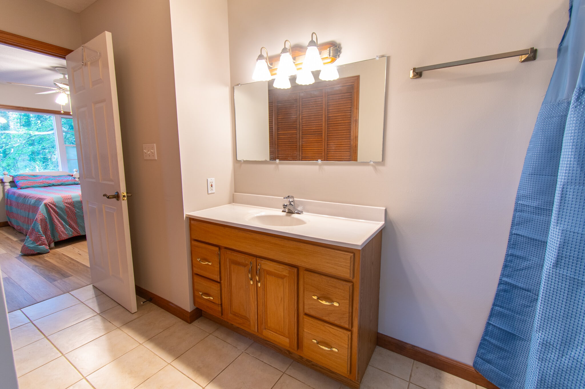 Primary Bath - 4747 Knollwood Dr NW