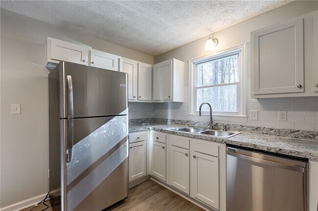 Building Photo - 4283 E Paulding Dr