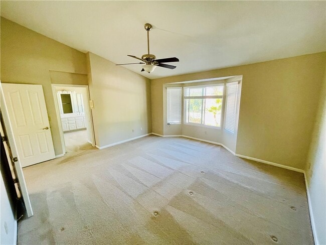 Building Photo - 25472 Day Lily Dr