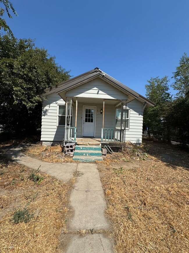 Building Photo - 113 E Bartlett Ave