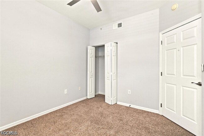 Building Photo - 15417 Bellamar Cir