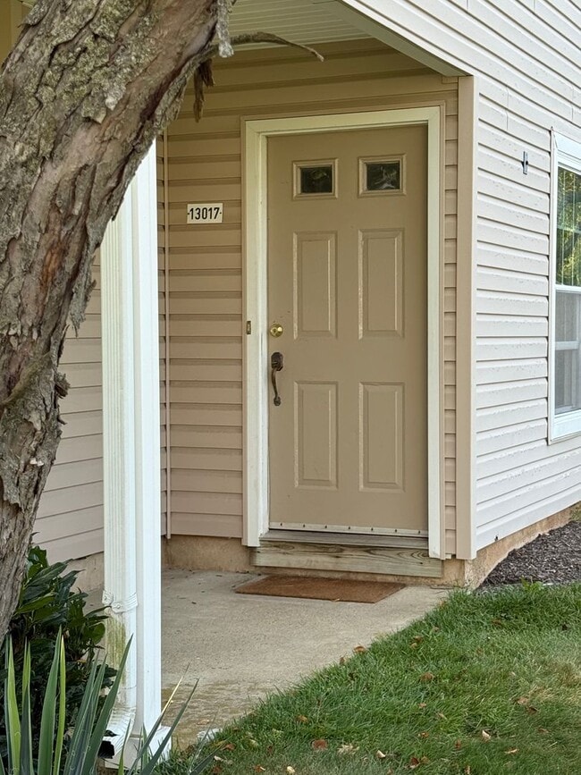 Building Photo - 2 Bed 2 Bath Condo in Council Rock School District