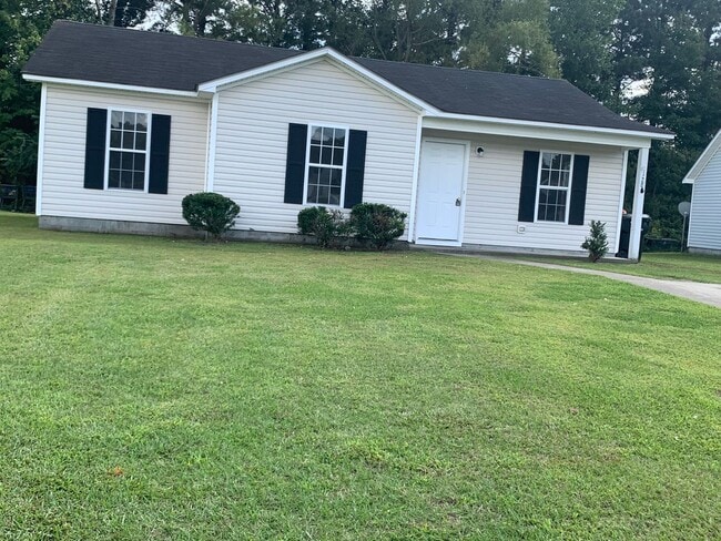 Building Photo - 128 Sutton Dr