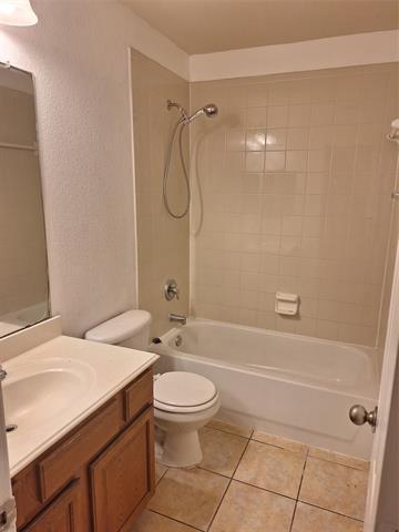 Building Photo - 3256 Torio