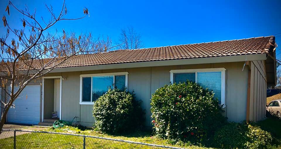 Building Photo - 2104 rosamond ave shasta lake apt 2