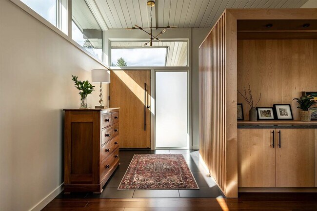 Building Photo - 1955 Mid-Century Modern extensively design...