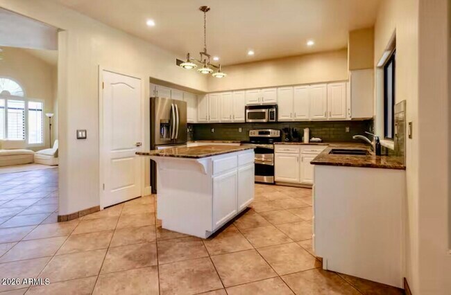 Building Photo - 3864 S Ivy Ct