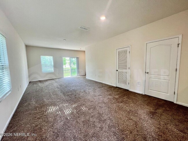 Building Photo - 294 Aralia Ln