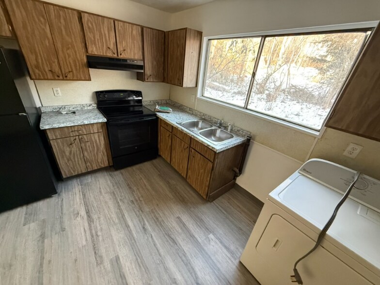 Building Photo - 67 Dallas Terrace