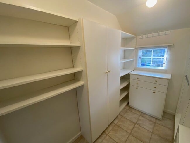 Building Photo - 24335 San Pedro Ln