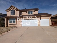 Building Photo - Gorgeous 5 Bedroom Home in Meridian Ranch!