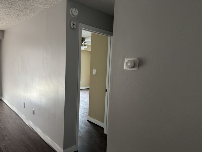 Building Photo - 10129 Oakton Terrace Rd