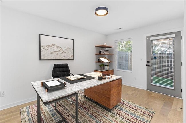 Building Photo - 1438 Walker Pl SE