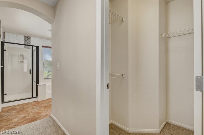 Building Photo - 2780 Kona Crest Ave