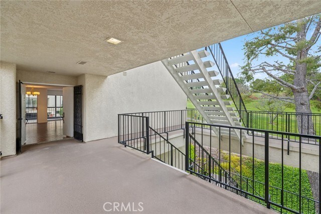 Building Photo - 2391 Via Mariposa W
