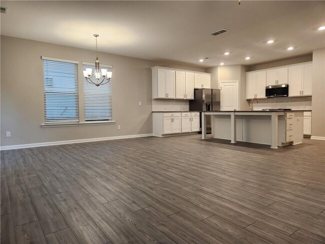 Building Photo - 3417 Park Pointe Cir