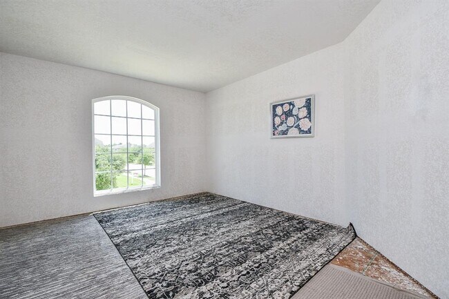 Building Photo - 4422 Sterling Heights Ln