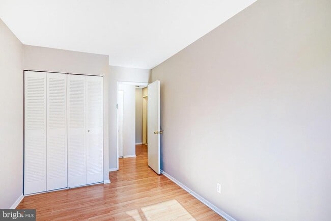 Building Photo - 9930 Brookridge Ct